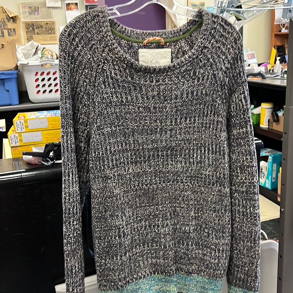 💜Koto Blue Sweater M